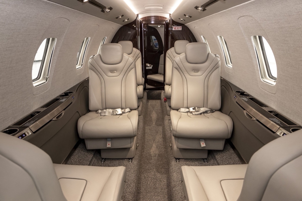 Citation XLS+ charter private jet exterior thumbnail 8